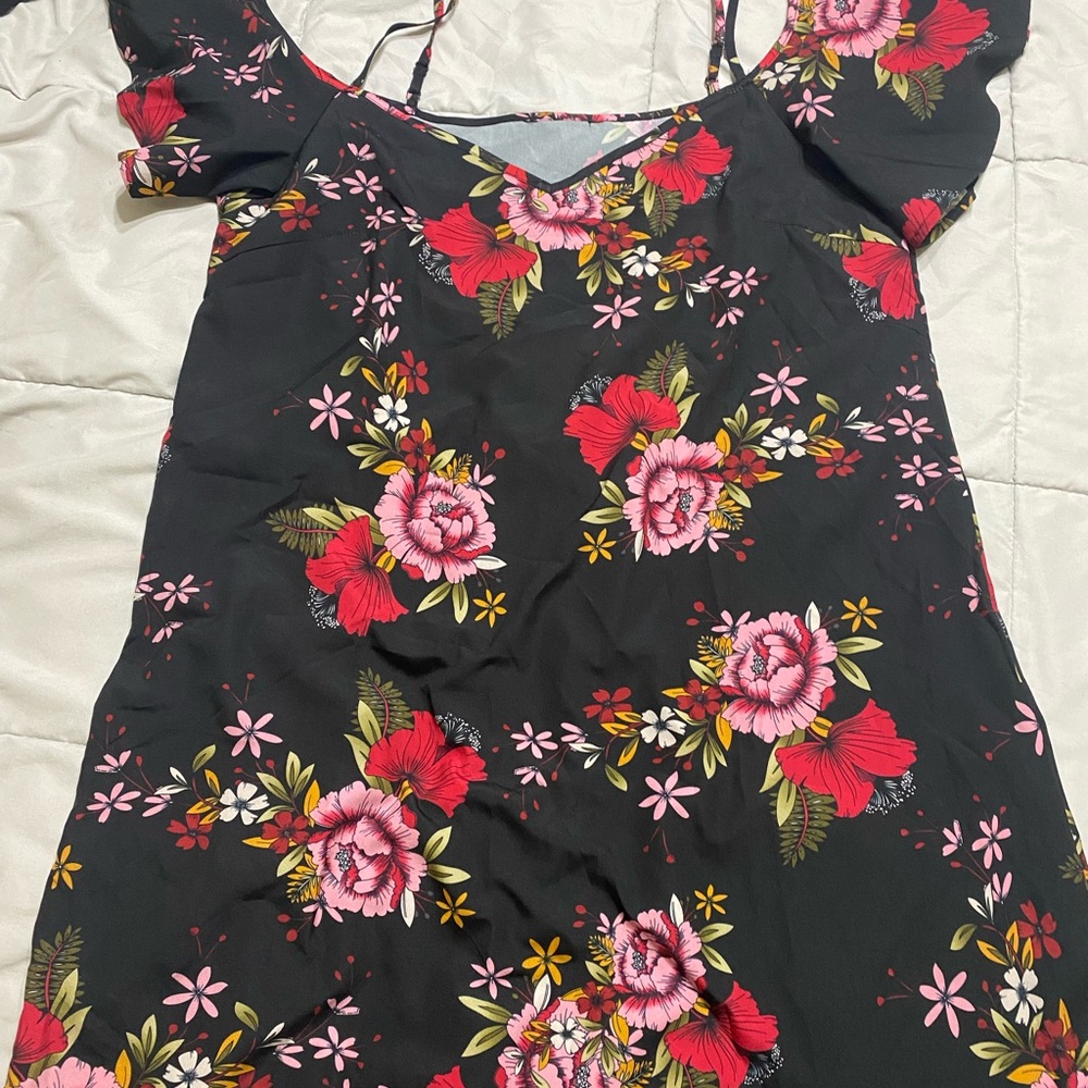 SHEIN Black Floral Mini Dress